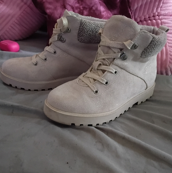 Kohl's/SO Beige Sparkle Ankle Boot - Picture 4 of 6